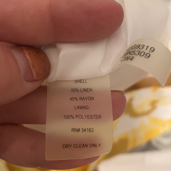 Calvin Klein yellow floral skirt with pockets - Picture 6 of 9